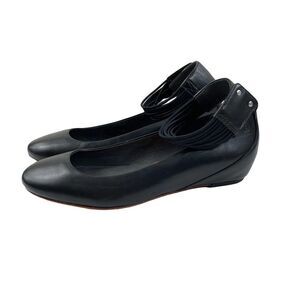 NEW Tsubo Gylda ankle strap wedged‎ ballet flats Sz 7 Black